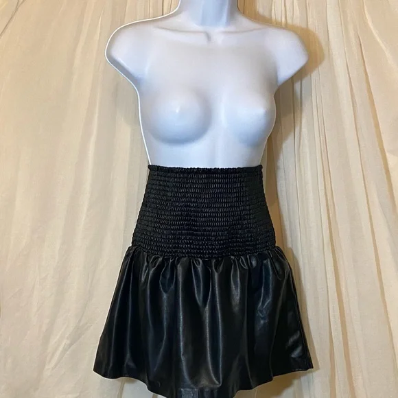 Mustard Seed faux leather skort - Picture 10 of 10